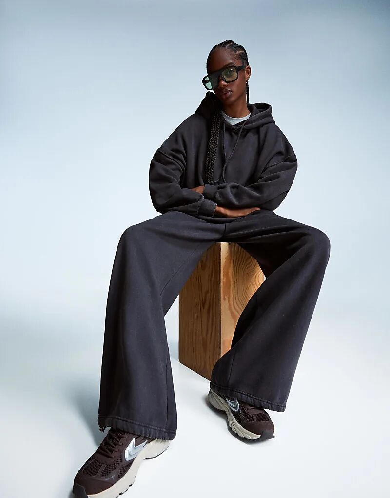 Толстовка Bershka Oversize серого цвета
Толстовка Bershka Oversize серого цвета