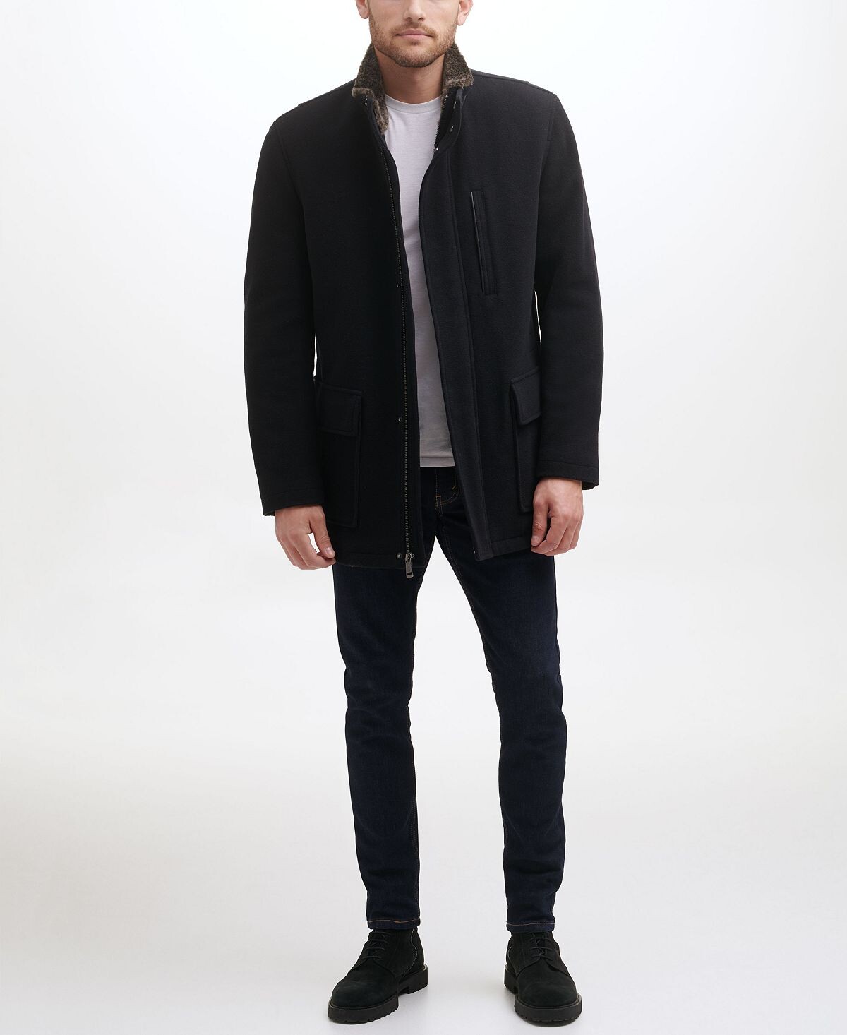 Мужское шерстяное плюшевое пальто в машину Cole Haan
Мужское шерстяное плюшевое пальто в машину Cole Haan