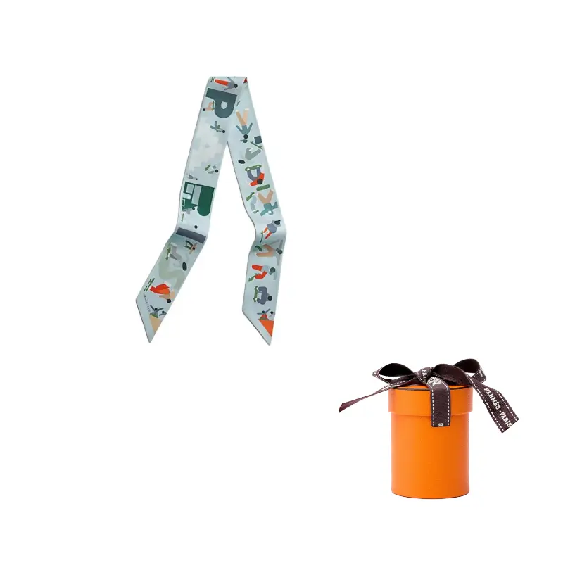 HERMES Шёлковый шарф Mulberry Silk женский светло-голубой, Light Blue 
HERMES Шёлковый шарф Mulberry Silk женский светло-голубой, Light Blue