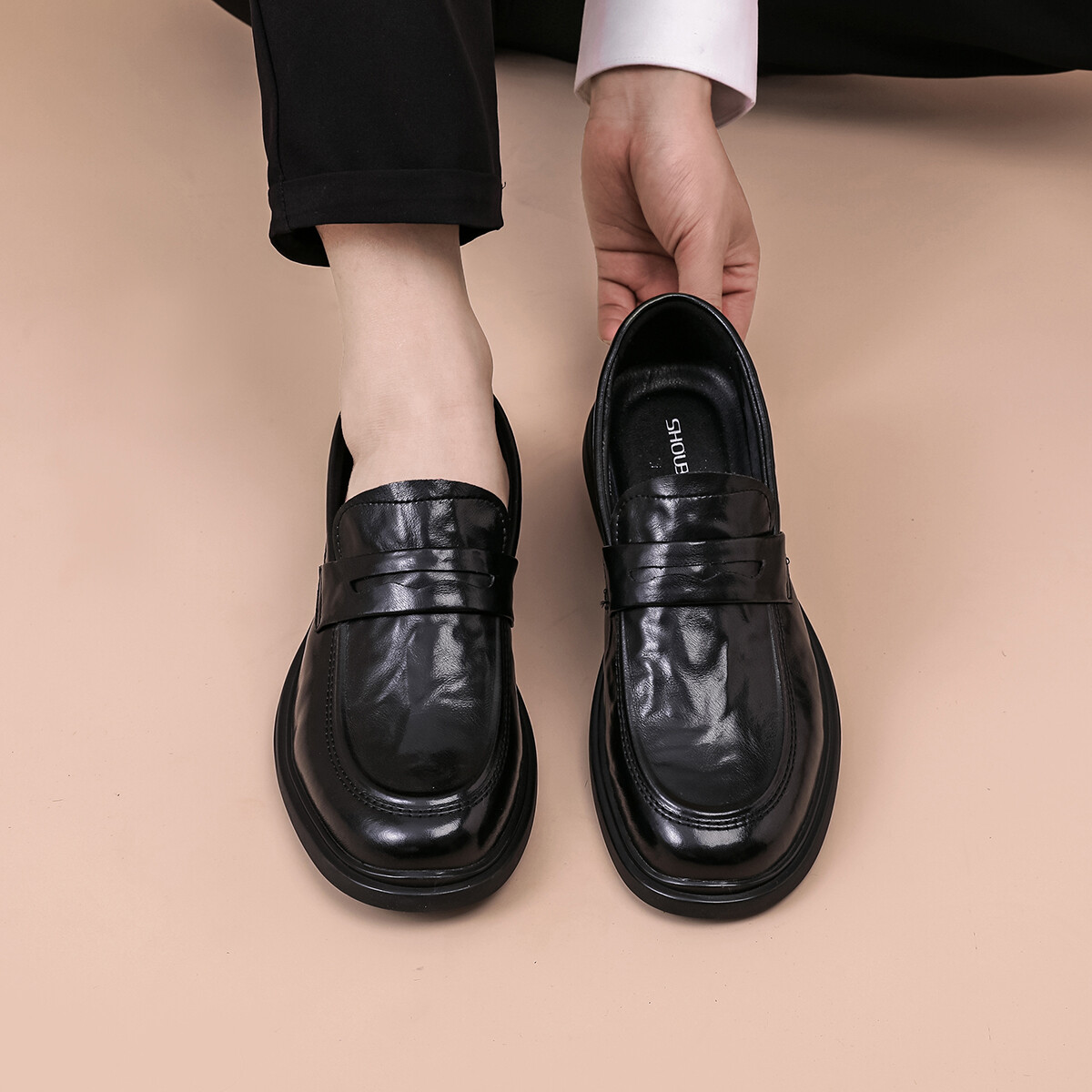 Туфли мужские низкие черный Shouba
Туфли мужские низкие черный Shouba