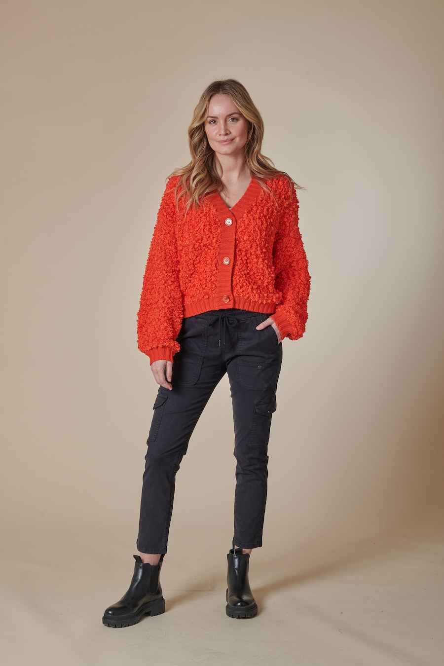 Вязаный кардиган Zhrill, оранжевый
Вязаный кардиган Zhrill, оранжевый