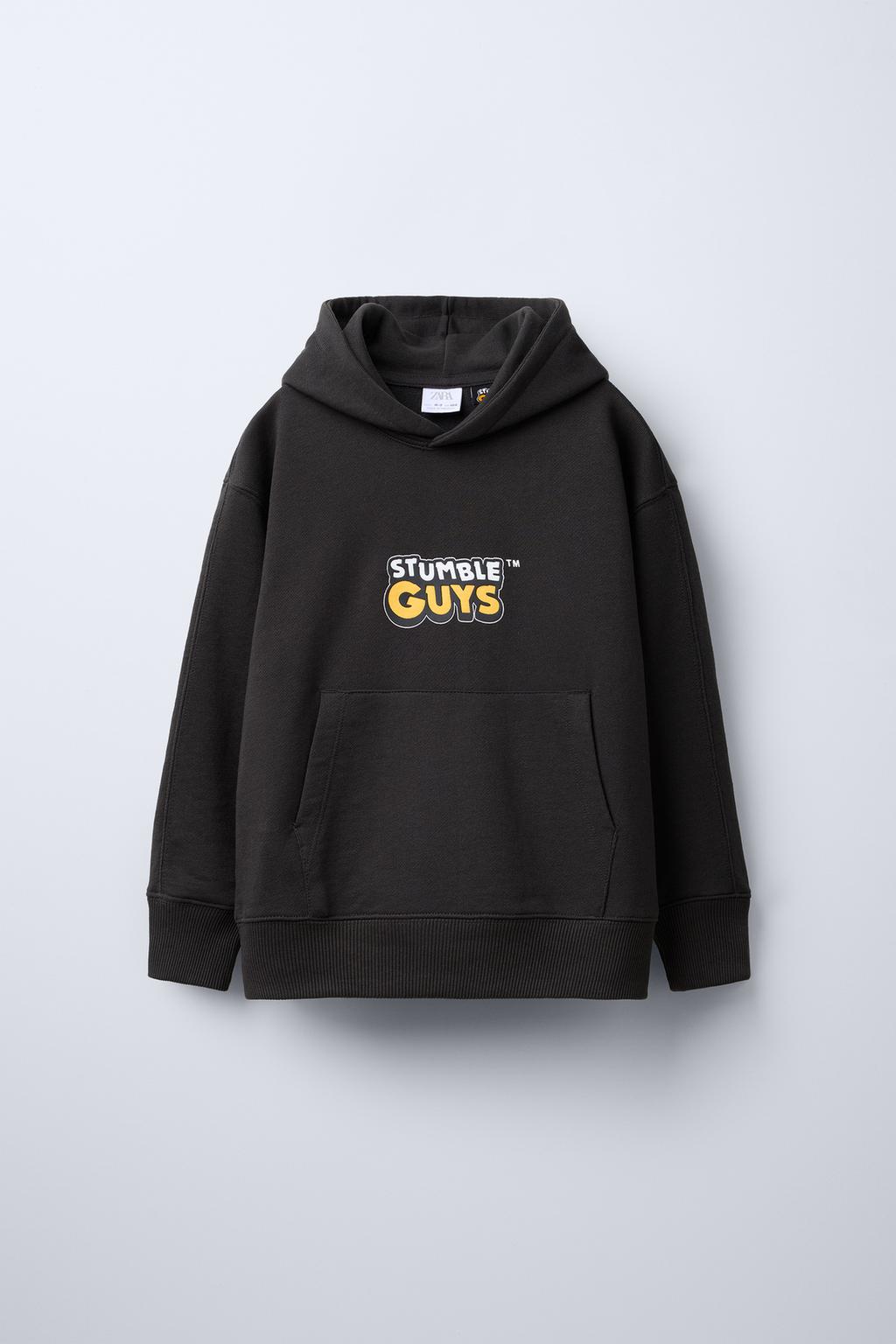 Толстовка с капюшоном stumble guys scopely с тиснением ZARA, антрацитово-серый
Толстовка с капюшоном stumble guys scopely с тиснением ZARA, антрацитово-серый