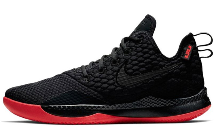 Мужские баскетбольные кроссовки Nike Witness 3 
Мужские баскетбольные кроссовки Nike Witness 3