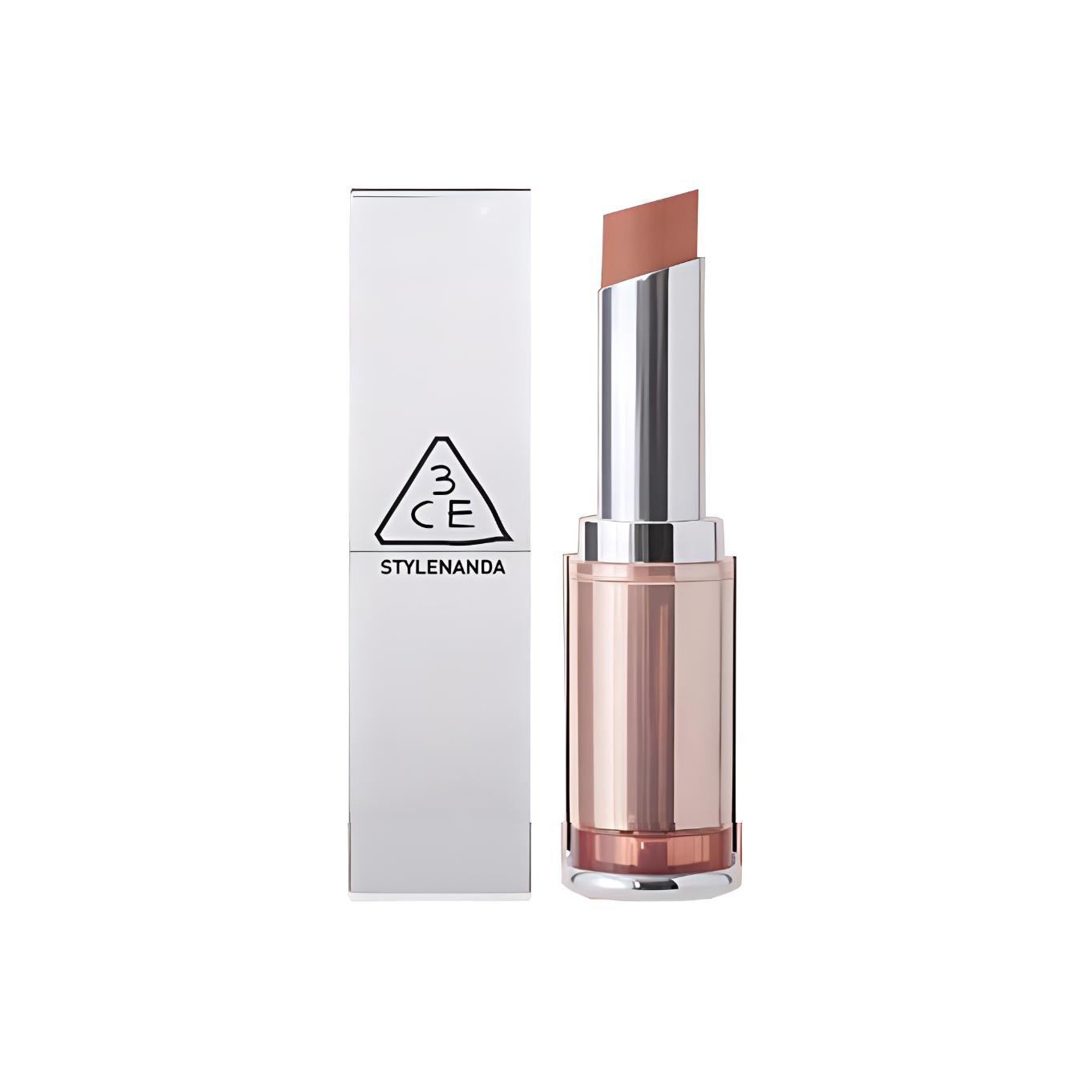Soft Matte Tube Lipstick Blush Matte Easy to Blend Natural Complexion Adherent Brightening 4g 3CE
Soft Matte Tube Lipstick Blush Matte Easy to Blend Natural Complexion Adherent Brightening 4g 3CE