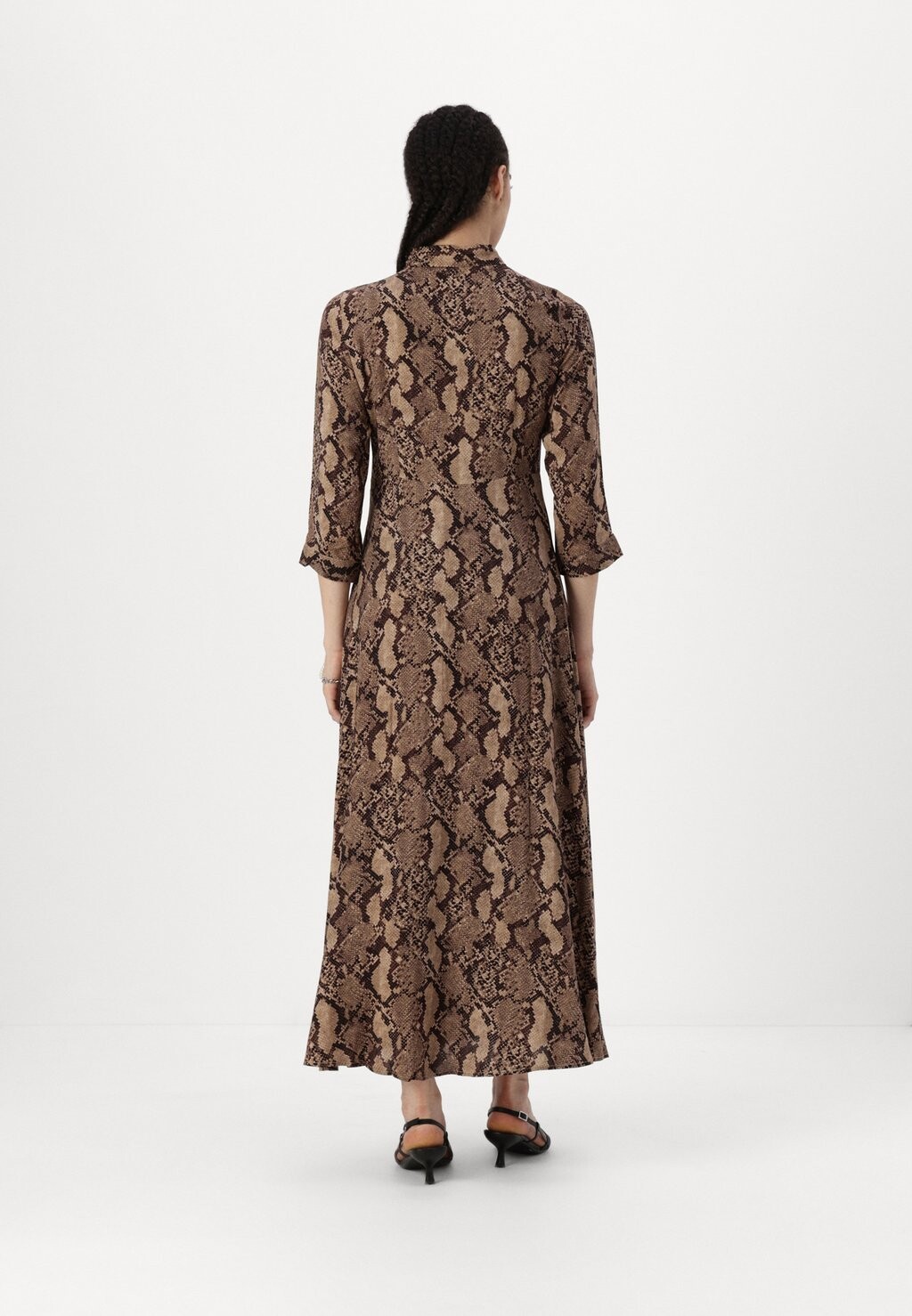 Повседневное платье YASSAVANNA DRESS YAS, коричневый
Повседневное платье YASSAVANNA DRESS YAS, коричневый