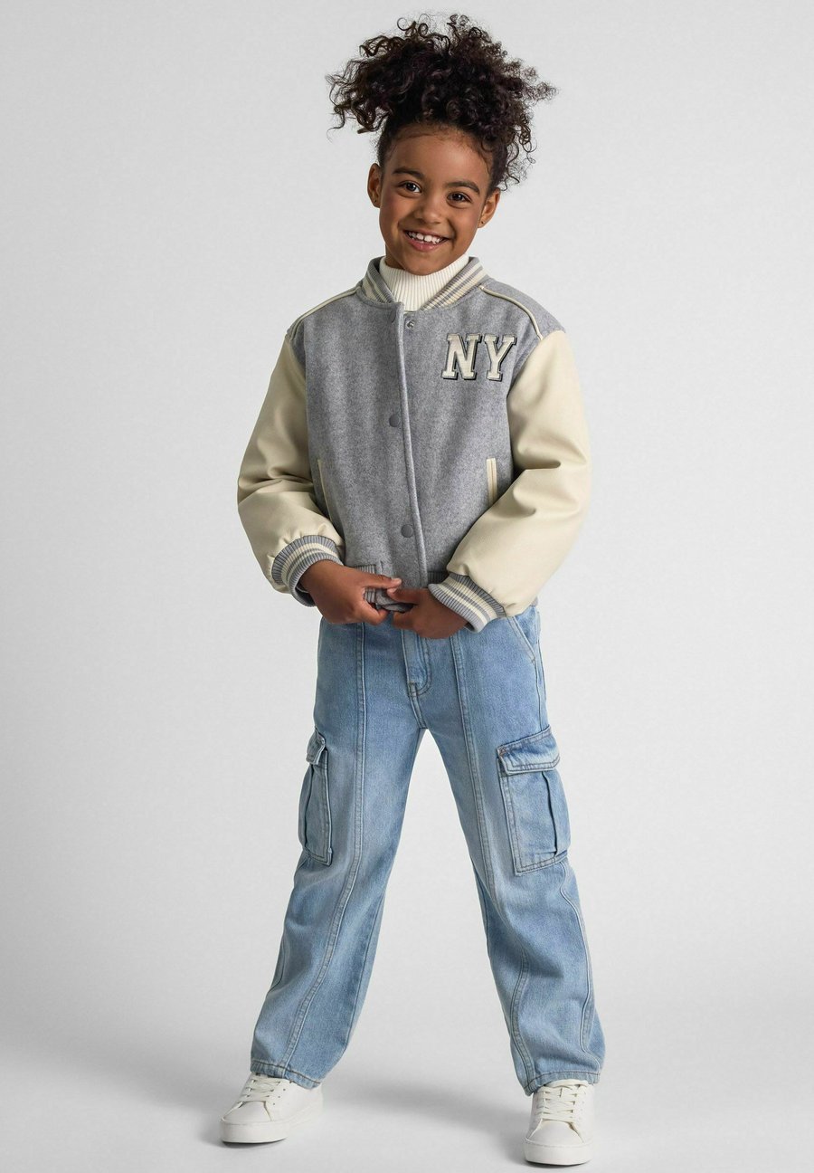 Зимняя куртка MINOTI VARSITY COLLEGE STYLE, Grey/Light Grey
Зимняя куртка MINOTI VARSITY COLLEGE STYLE, Grey/Light Grey