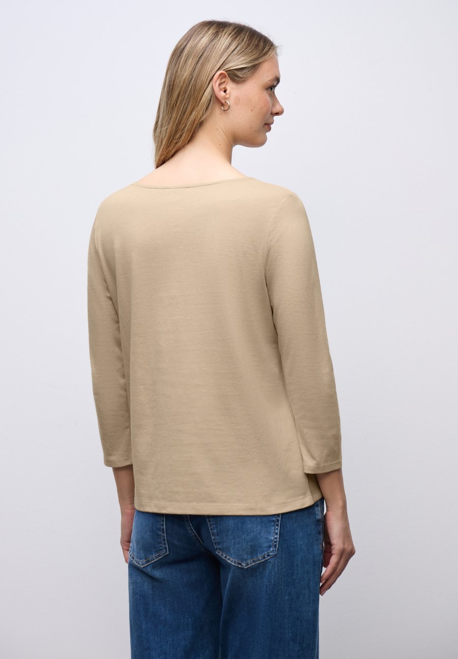 Топ Street One SHIRT MIT CARRÉ AUSSCHNITT, Beige
Топ Street One SHIRT MIT CARRÉ AUSSCHNITT, Beige