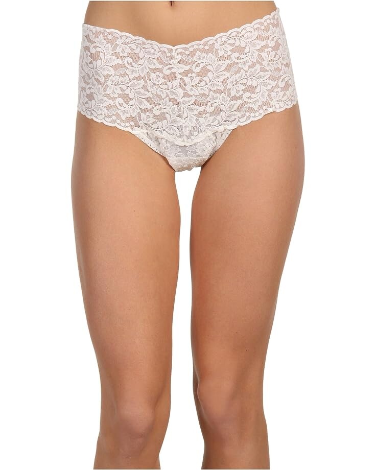 Стринги Hanky Panky Signature Lace Retro Thong, цвет Marshmallow
Стринги Hanky Panky Signature Lace Retro Thong, цвет Marshmallow