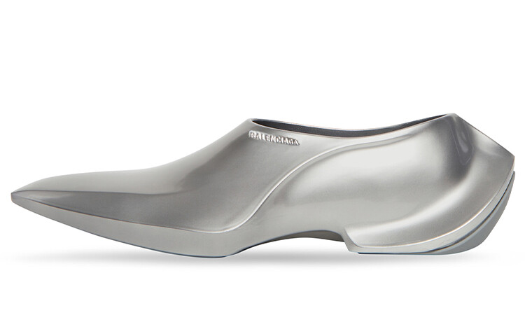 Balenciaga Space Мужская повседневная мужская обувь
Balenciaga Space Мужская повседневная мужская обувь