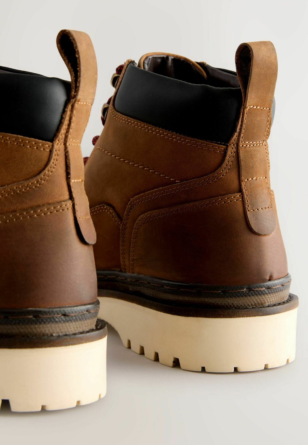 Классические ботильоны REGULAR FIT Next, коричневый
Классические ботильоны REGULAR FIT Next, коричневый