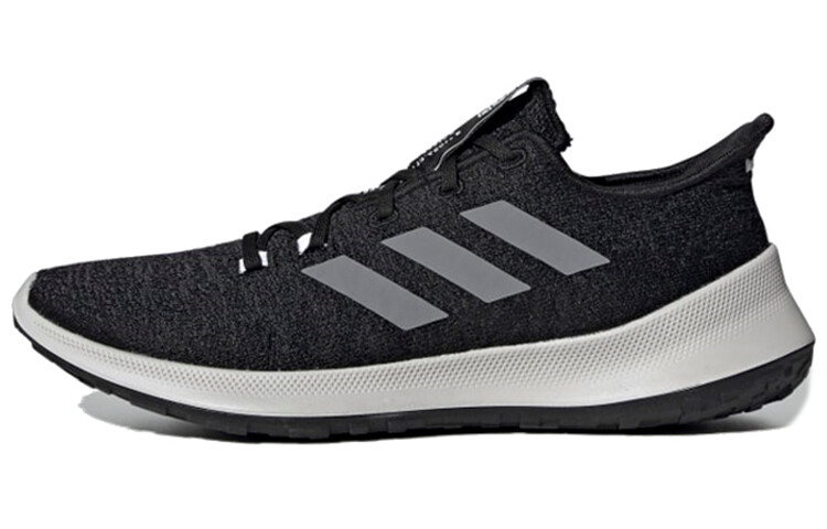 Кроссовки adidas Sensebounce Core Black
Кроссовки adidas Sensebounce Core Black
