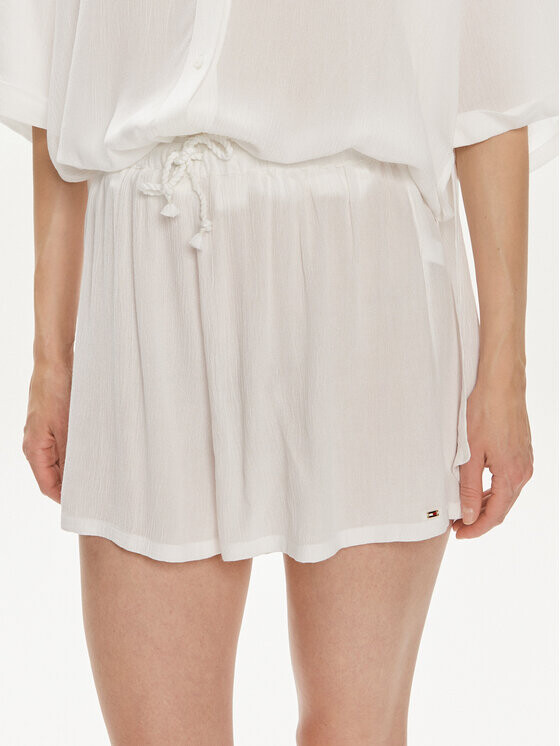 Шорты Tommy Hilfiger, белый 
Шорты Tommy Hilfiger, белый