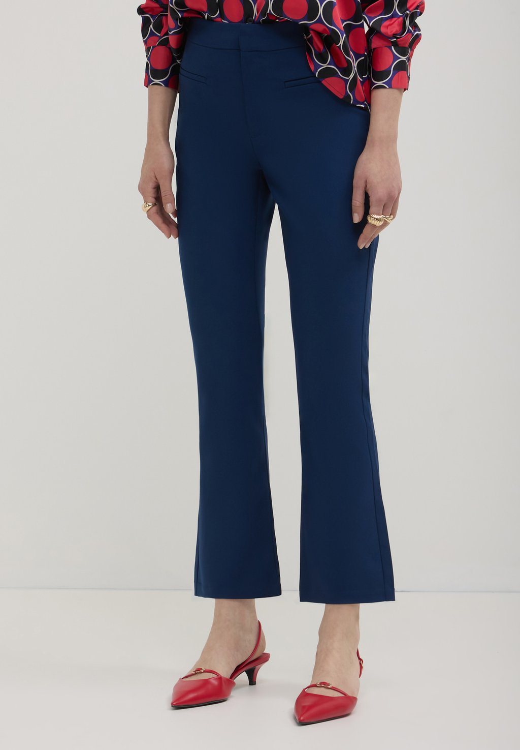 Брюки FLARE TINTA UNITA Calliope, синий
Брюки FLARE TINTA UNITA Calliope, синий
