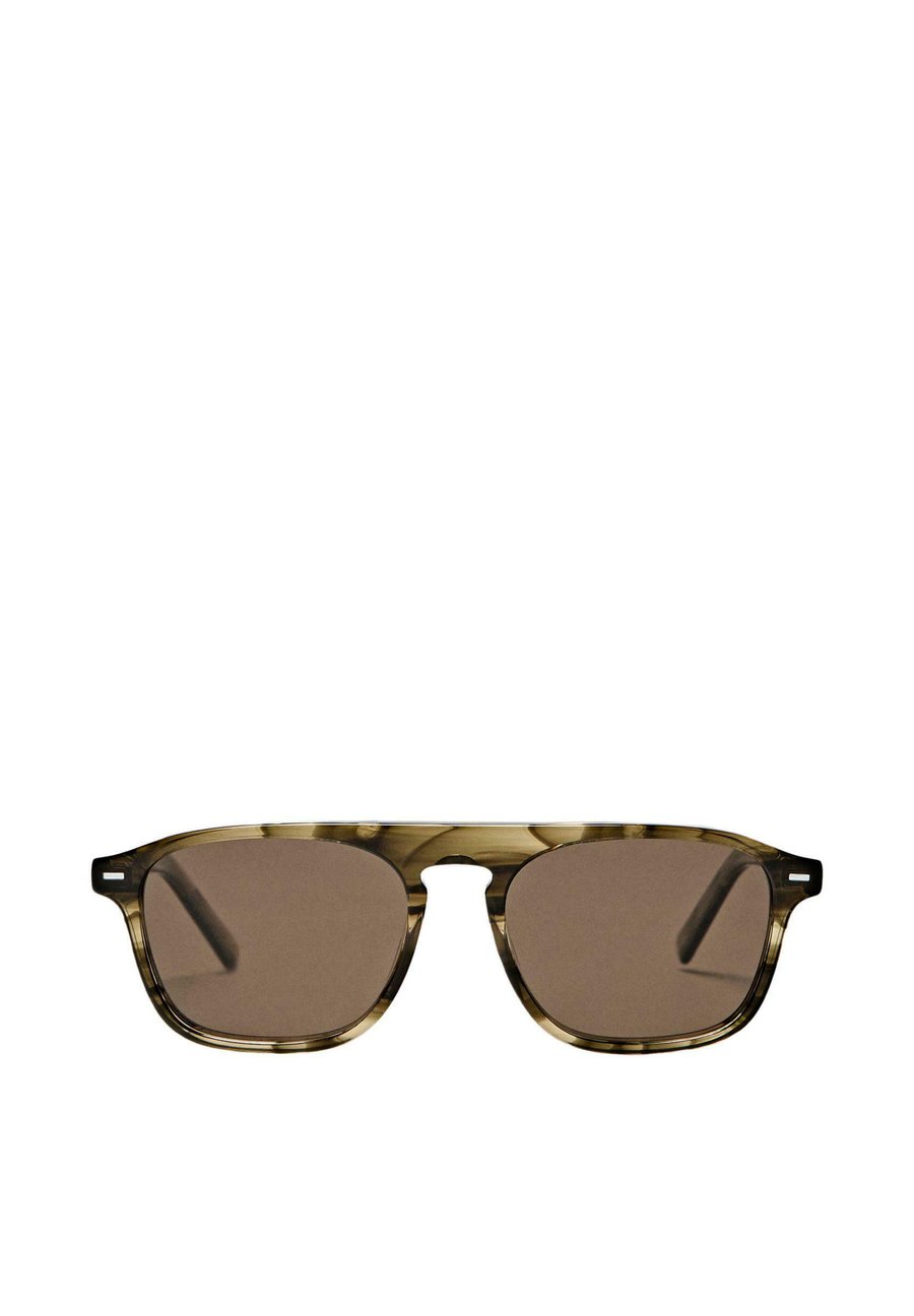 Солнцезащитные очки Massimo Dutti D-FRAME, Mottled Brown
Солнцезащитные очки Massimo Dutti D-FRAME, Mottled Brown