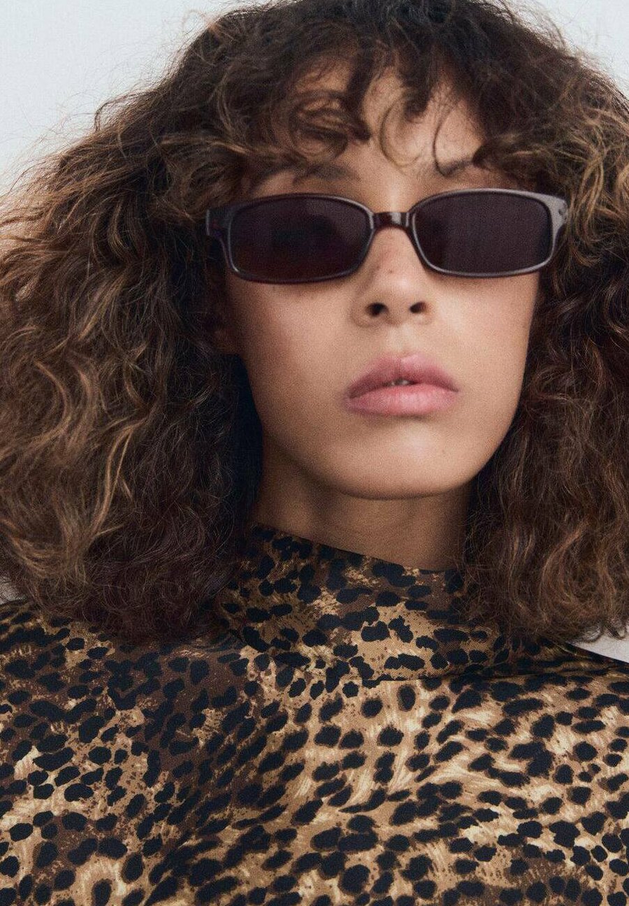 Блуза Mango Blouse, Brown
Блуза Mango Blouse, Brown