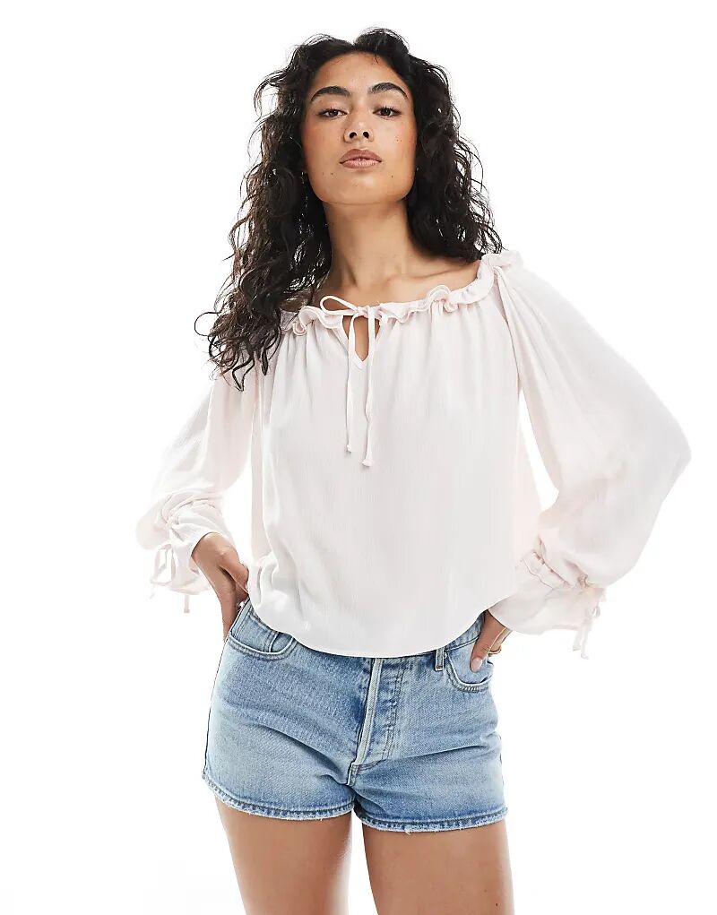 Блузка Miss Selfridge в стиле бохо с открытыми плечами и оборками розового цвета
Блузка Miss Selfridge в стиле бохо с открытыми плечами и оборками розового цвета