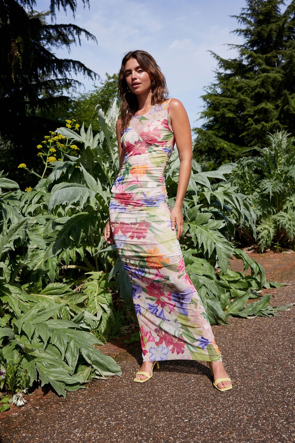 Платье макси с цветочным принтом и сборками из сетки Kew Collection Next, розовый
Платье макси с цветочным принтом и сборками из сетки Kew Collection Next, розовый