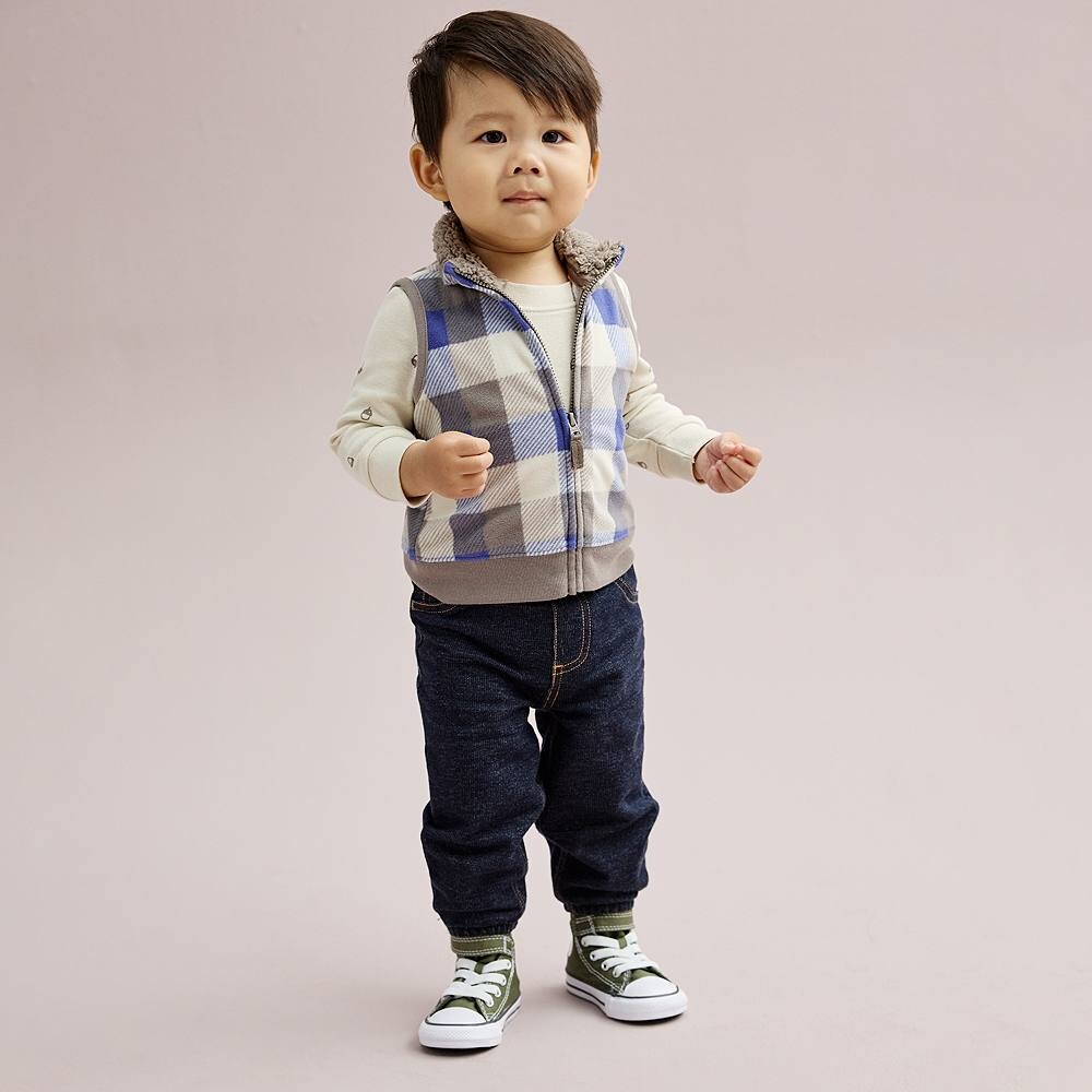 Комплект жилета в клетку на флисовой подкладке для мальчика Carter's из 3 предметов, цвет Brown Navy Plaid
Комплект жилета в клетку на флисовой подкладке для мальчика Carter's из 3 предметов, цвет Brown Navy Plaid