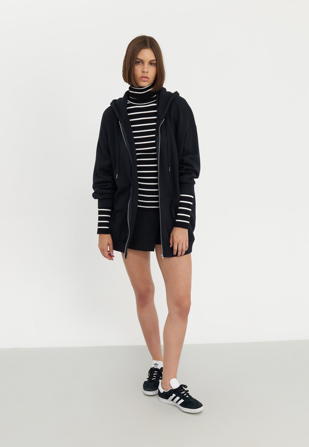 Толстовка на молнии Even&Odd, антрацит
Толстовка на молнии Even&Odd, антрацит