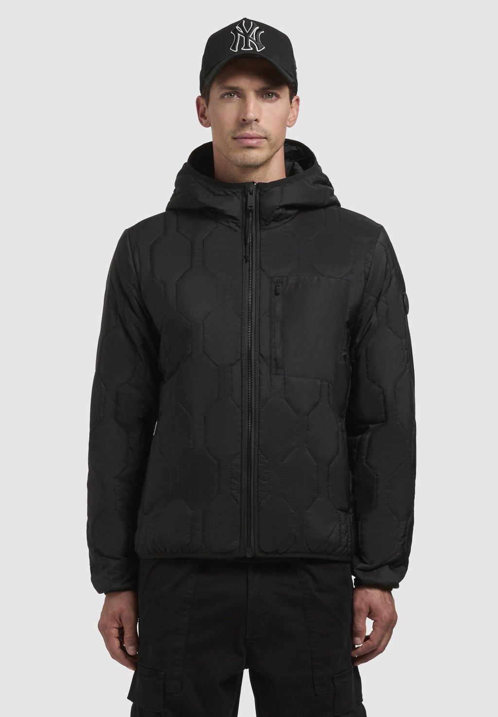 Легкая куртка RHEIN khujo, черный
Легкая куртка RHEIN khujo, черный