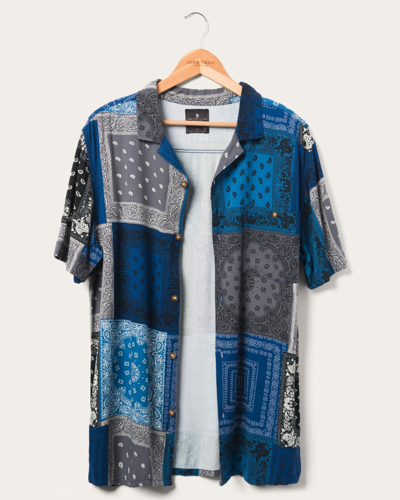 Рубашка Bishop One Pocket Camp Junk Food Clothing, темно-синий
Рубашка Bishop One Pocket Camp Junk Food Clothing, темно-синий