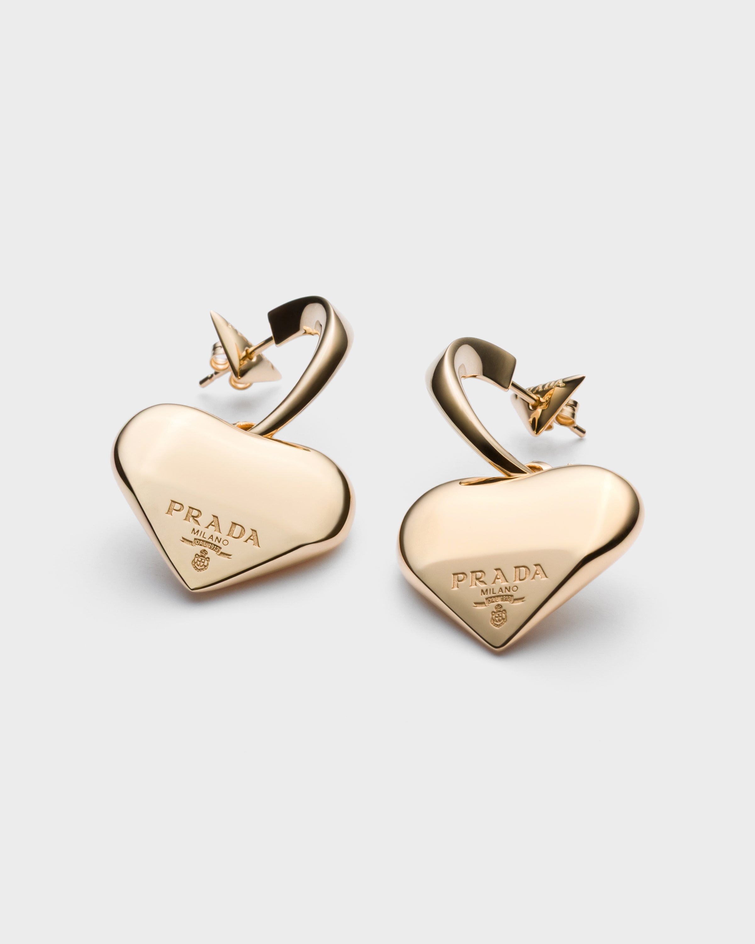Маленькие свисающие серьги Eternal Gold из желтого золота Prada, золото
Маленькие свисающие серьги Eternal Gold из желтого золота Prada, золото