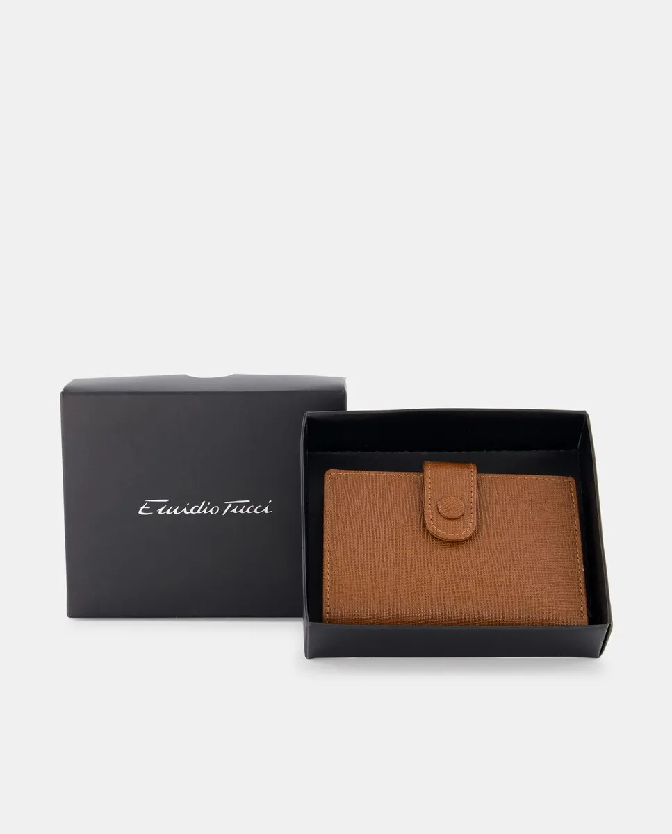 Вертикальный кошелек для карт из сафьяновой кожи Emidio Tucci, цвет Tabaco
Вертикальный кошелек для карт из сафьяновой кожи Emidio Tucci, цвет Tabaco