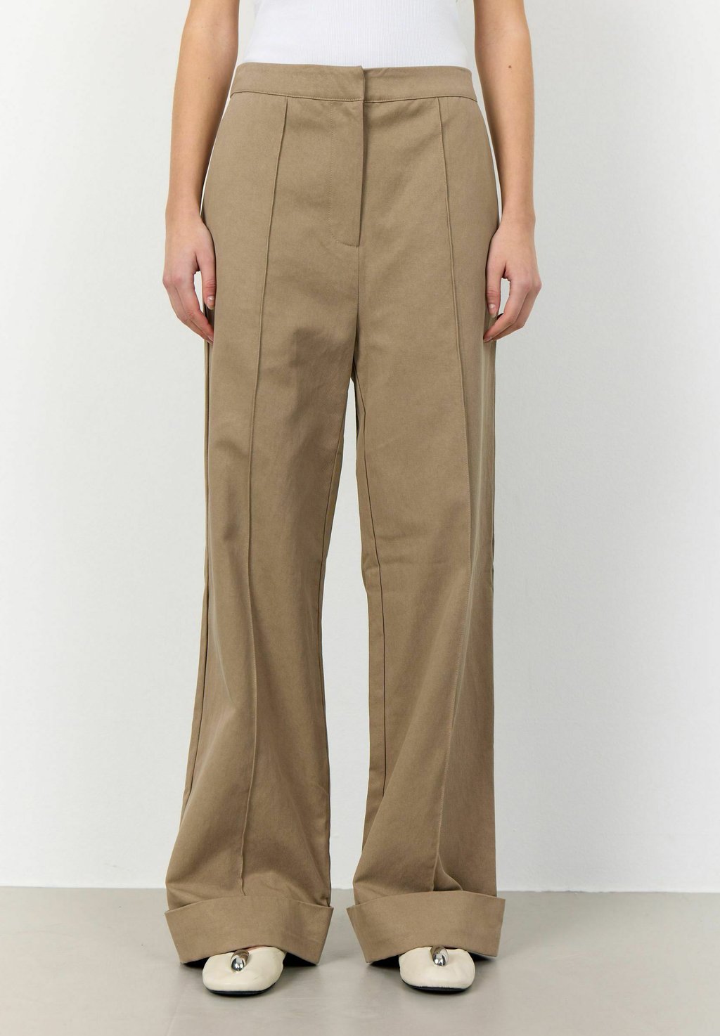 Брюки KESA Levete Room, бежевый
Брюки KESA Levete Room, бежевый