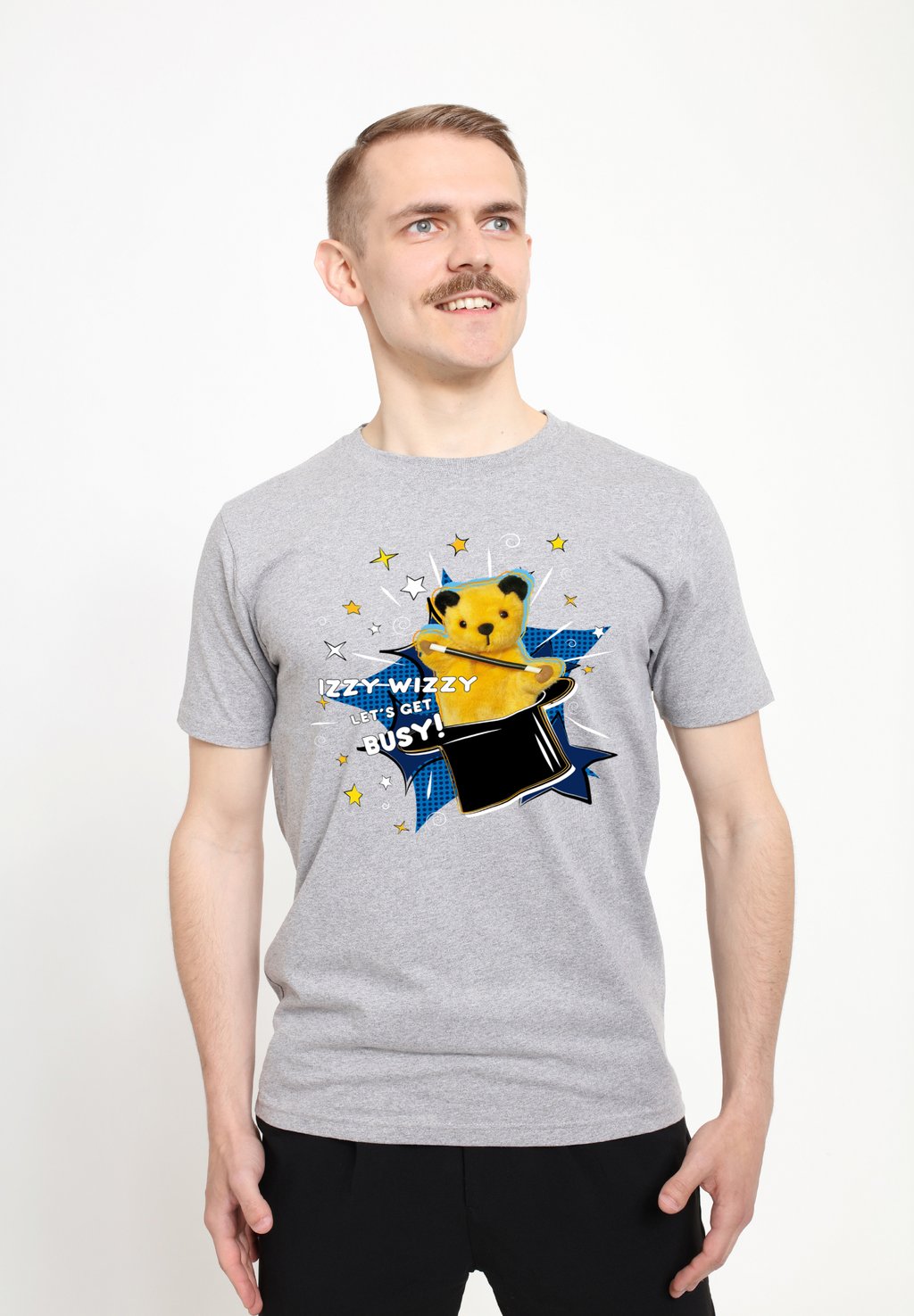 Футболка с принтом SOOTY HAT IZZY WIZZY LET S GET BUSY Henry Tiger, цвет Heather Grey
Футболка с принтом SOOTY HAT IZZY WIZZY LET S GET BUSY Henry Tiger, цвет Heather Grey