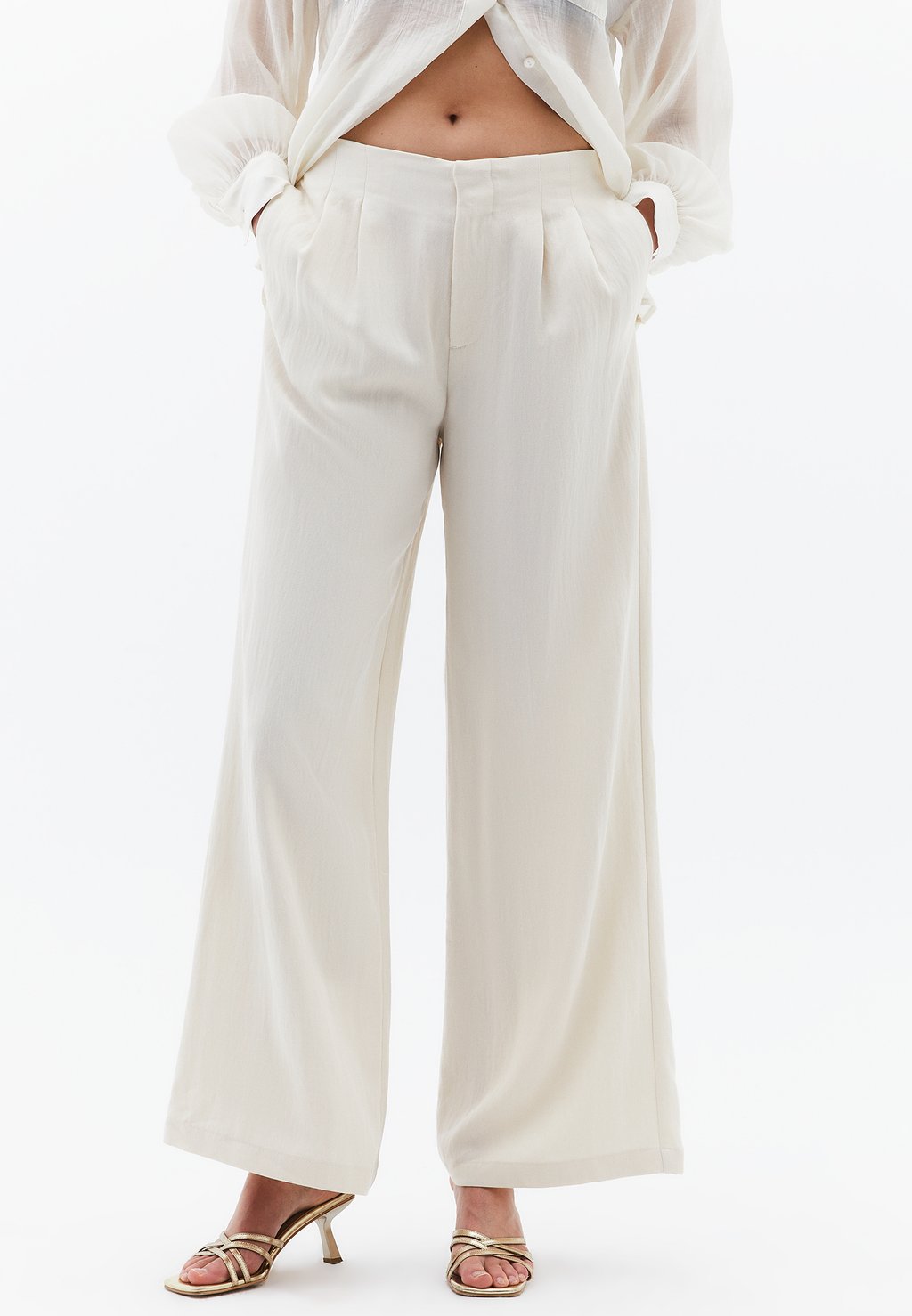 Брюки OXXO, бежевый
Брюки OXXO, бежевый