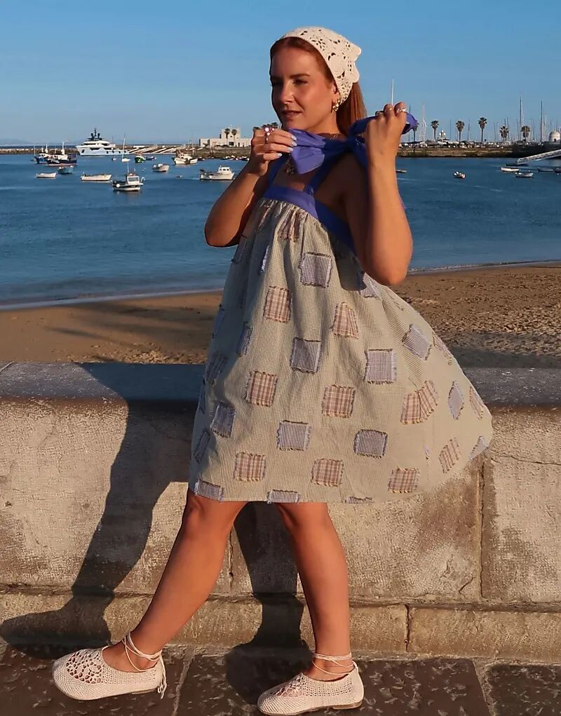 Платье-трапеция с блузкой Labelrail x Rebecca Olivia в стиле пэчворк, разноцветное
Платье-трапеция с блузкой Labelrail x Rebecca Olivia в стиле пэчворк, разноцветное