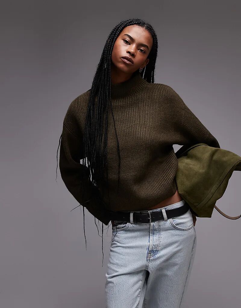 Джемпер с высоким воротом цвета хаки Mango
Джемпер с высоким воротом цвета хаки Mango