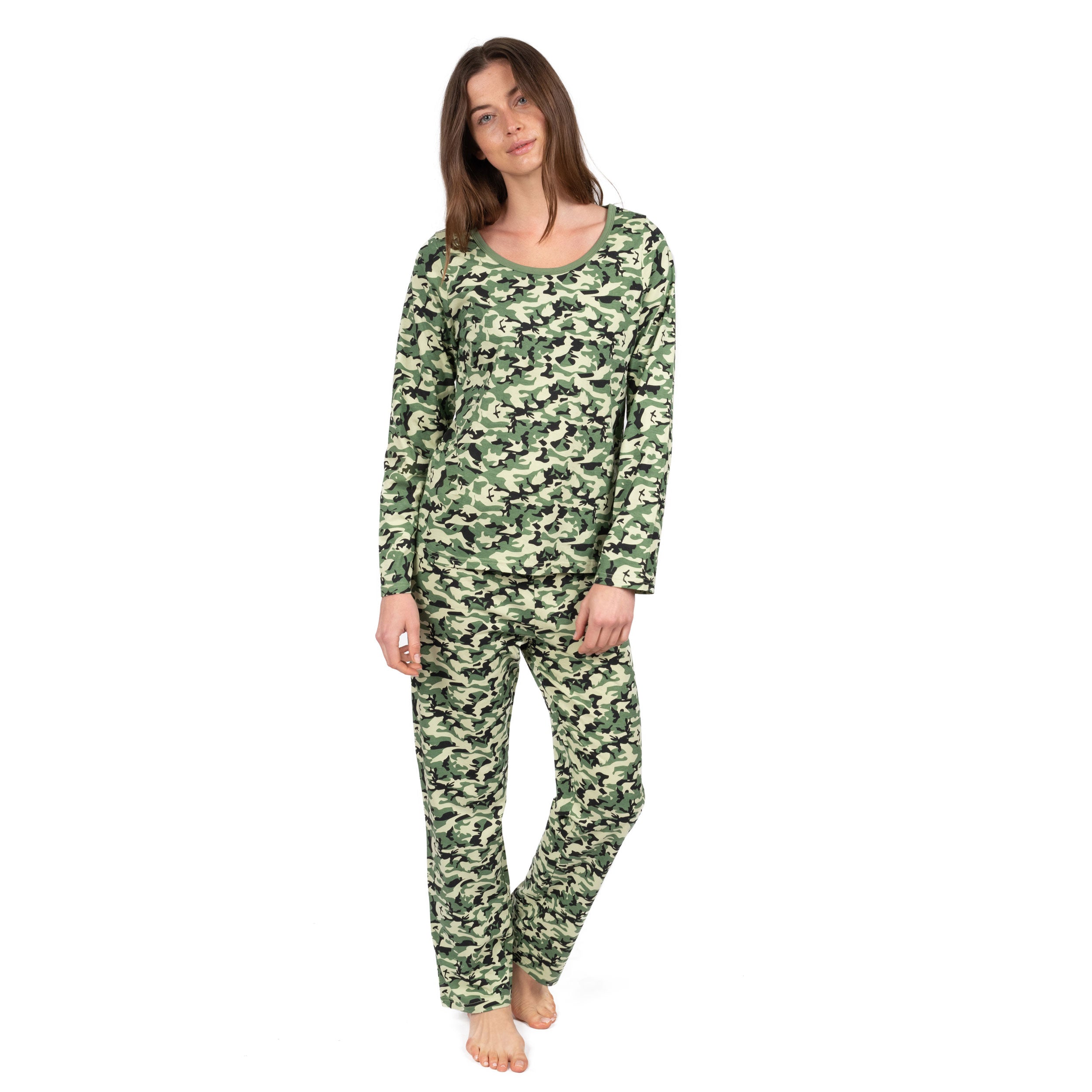 Женская пижама из двух частей из хлопка свободного кроя, камуфляж Leveret, цвет camouflage
Женская пижама из двух частей из хлопка свободного кроя, камуфляж Leveret, цвет camouflage