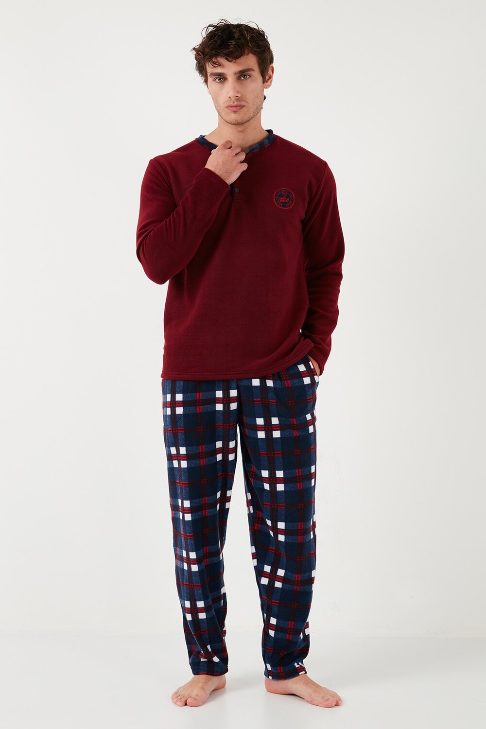 Пижама SET REGULAR FIT Buratti, Бордо
Пижама SET REGULAR FIT Buratti, Бордо