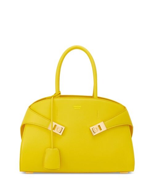 Кожаная сумка Hug с верхней ручкой Ferragamo, цвет Yellow, Желтый, Кожаная сумка Hug с верхней ручкой Ferragamo, цвет Yellow
Кожаная сумка Hug с верхней ручкой Ferragamo, цвет Yellow, Желтый, Кожаная сумка Hug с верхней ручкой Ferragamo, цвет Yellow