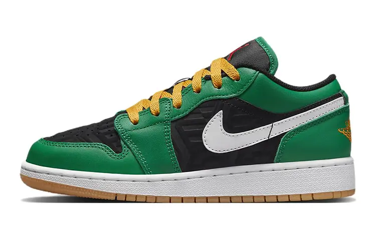 Jordan 1 Low SE Holiday Special (2022) (GS)
Jordan 1 Low SE Holiday Special (2022) (GS)