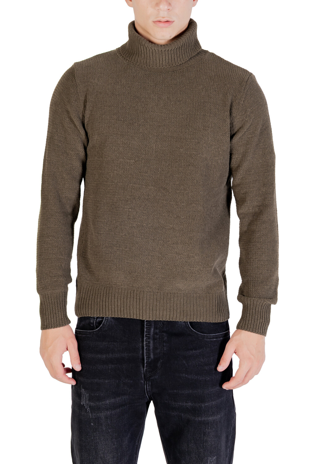 Трикотаж Gianni Lupo, коричневый
Трикотаж Gianni Lupo, коричневый