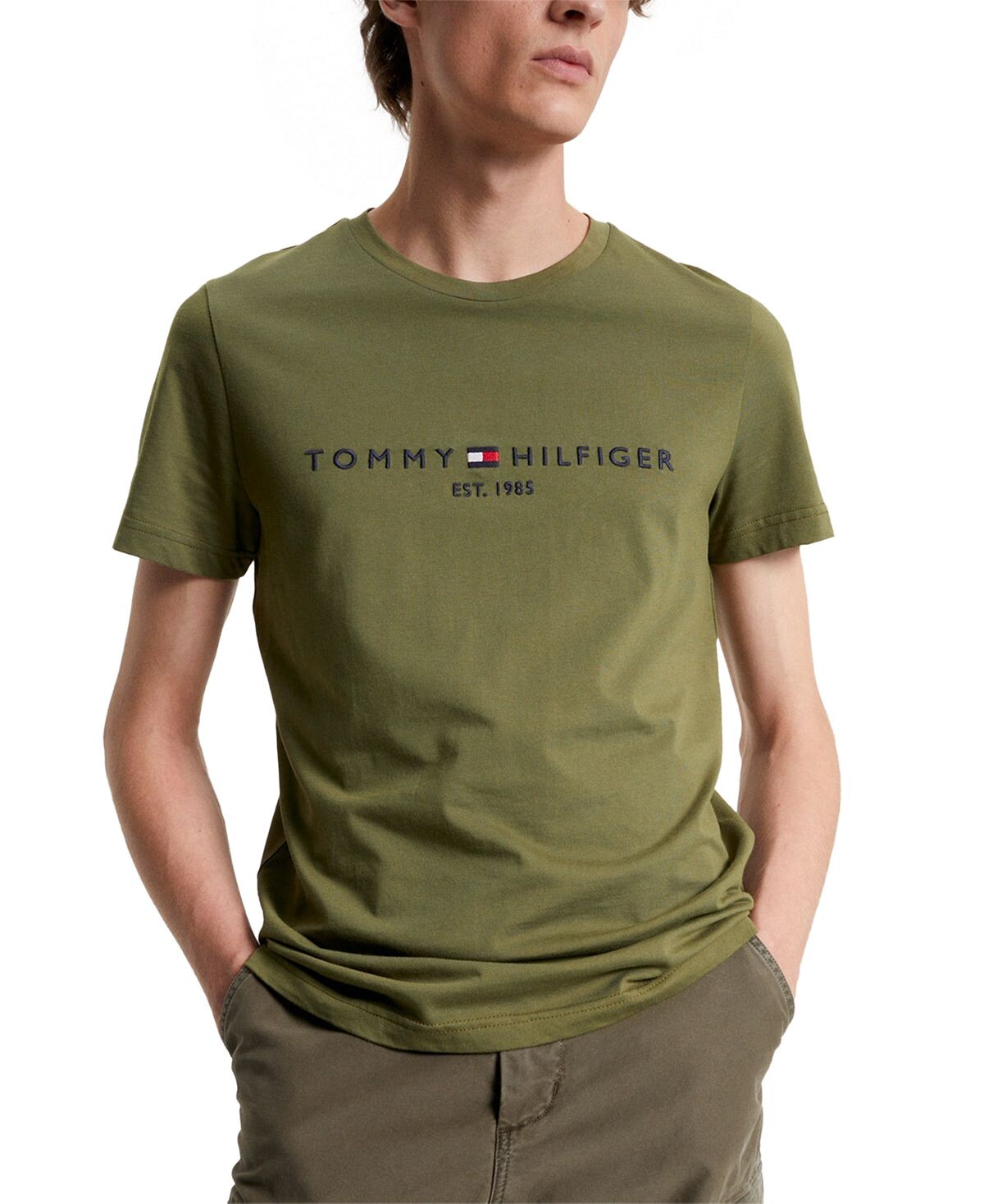 Мужская футболка с круглым вырезом с вышитым логотипом Tommy Hilfiger
Мужская футболка с круглым вырезом с вышитым логотипом Tommy Hilfiger