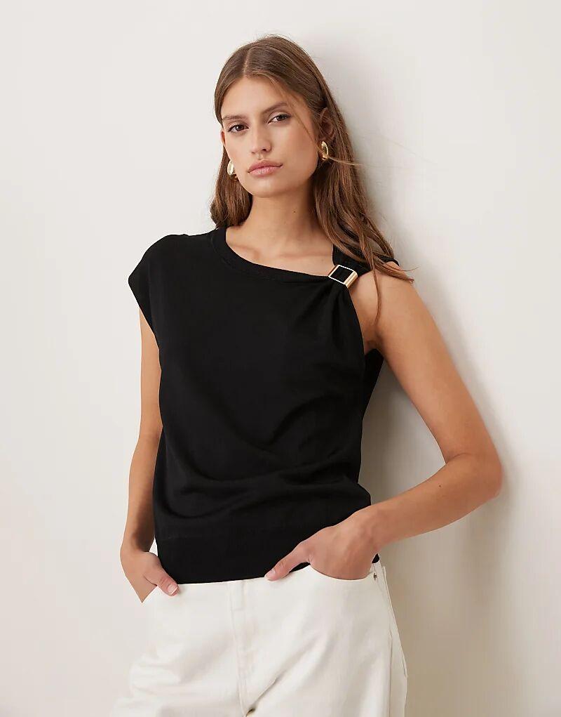 Асимметричный трикотажный топ без рукавов Mango с фурнитурой черного цвета
Асимметричный трикотажный топ без рукавов Mango с фурнитурой черного цвета