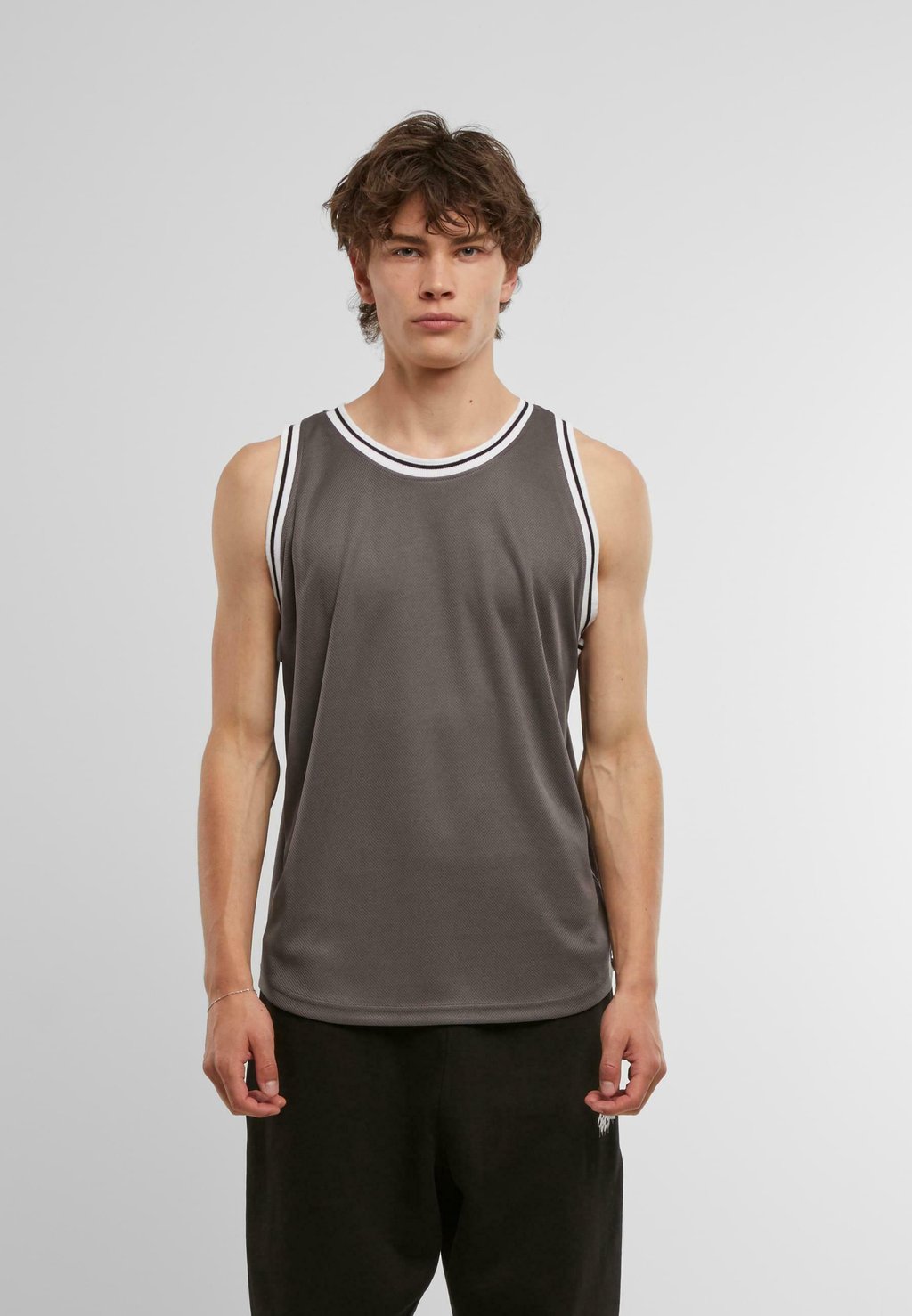 Майка DEF, серый
Майка DEF, серый