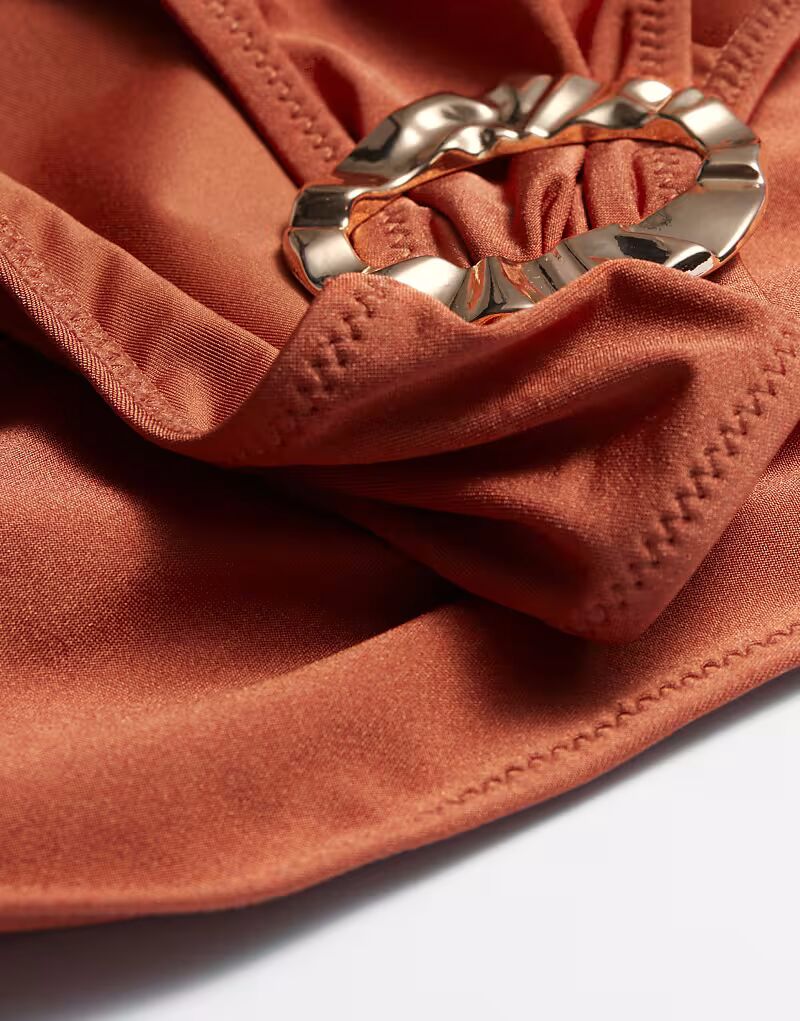 & Other Stories: комбинируйте и сочетайте плавки бикини с высоким вырезом и боковыми кольцами в цвете «выжженный оранжевый» 
& Other Stories: комбинируйте и сочетайте плавки бикини с высоким вырезом и боковыми кольцами в цвете «выжженный оранжевый»