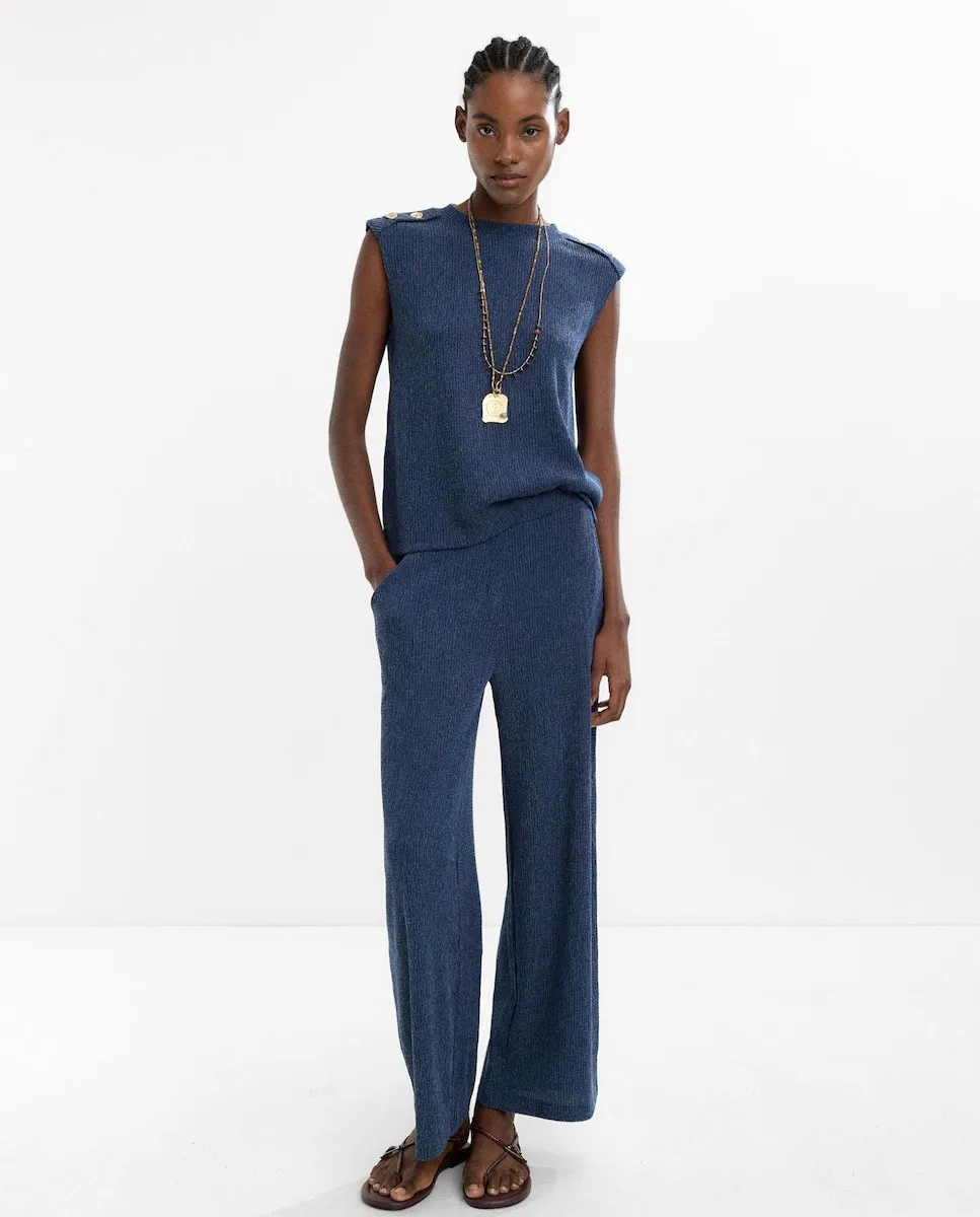 Женские брюки свободного кроя с текстурной тканью и эластичным поясом Parfois, синий
Женские брюки свободного кроя с текстурной тканью и эластичным поясом Parfois, синий