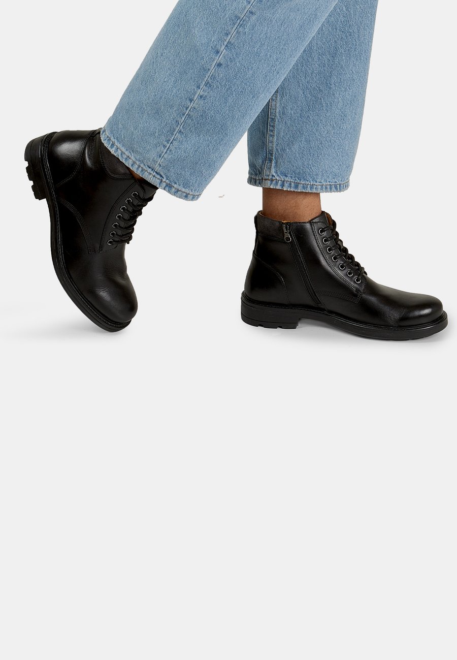 Ботинки Bata Lace-up ankle boots, Nero/Black
Ботинки Bata Lace-up ankle boots, Nero/Black