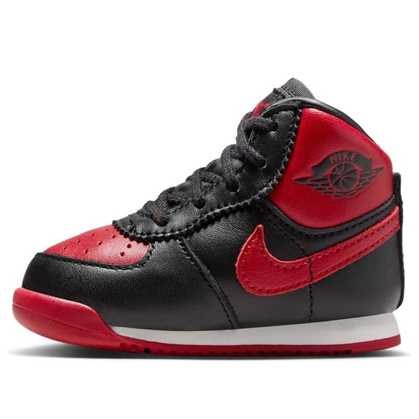 Кроссовки 1 retro high 85 2025 Air Jordan, черный
Кроссовки 1 retro high 85 2025 Air Jordan, черный