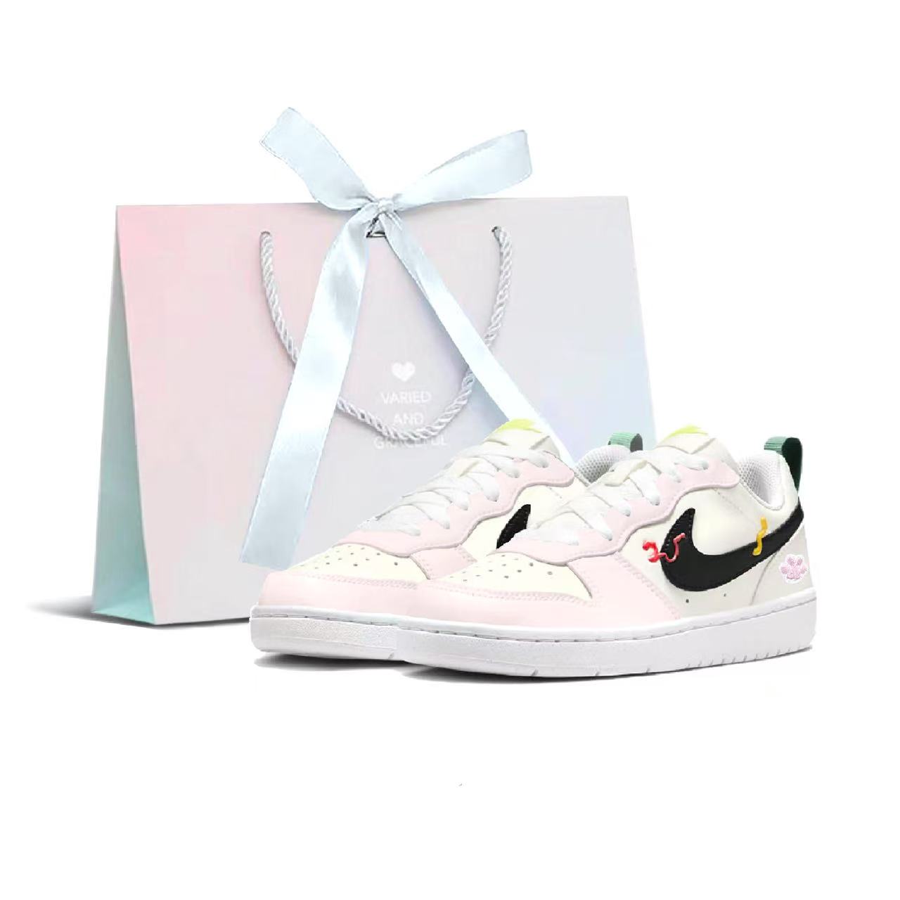 Детские скейтерские кроссовки Court Borough для младших школьников Nike, белый/розовый
Детские скейтерские кроссовки Court Borough для младших школьников Nike, белый/розовый