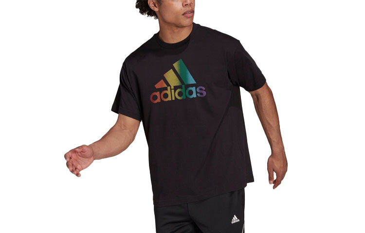 Футболка унисекс черная Adidas, черный
Футболка унисекс черная Adidas, черный