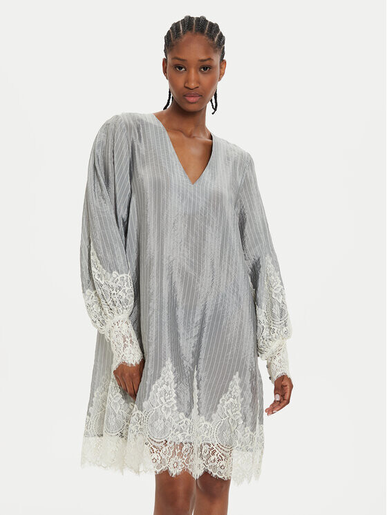 Платье свободного кроя для повседневной носки Karen By Simonsen, серый
Платье свободного кроя для повседневной носки Karen By Simonsen, серый