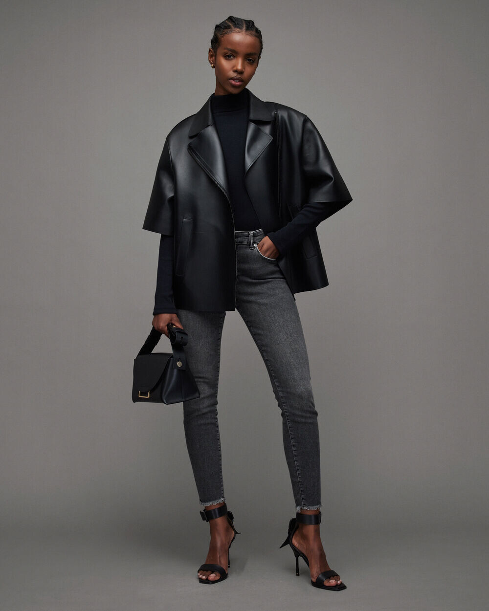 Джинсы скинни Miller со средней посадкой и эффектом пуш-ап AllSaints, мытый черный
Джинсы скинни Miller со средней посадкой и эффектом пуш-ап AllSaints, мытый черный