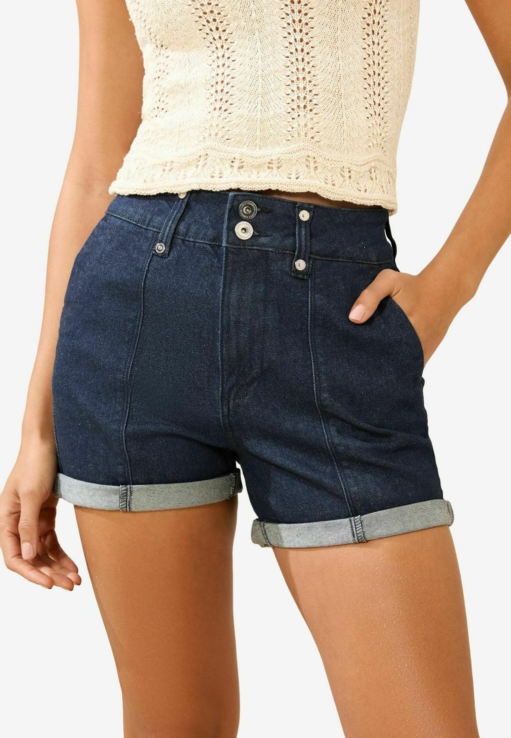 Джинсовые шорты REGULAR FIT - DOUBLE BUTTON TURN UP Lipsy, синий
Джинсовые шорты REGULAR FIT - DOUBLE BUTTON TURN UP Lipsy, синий