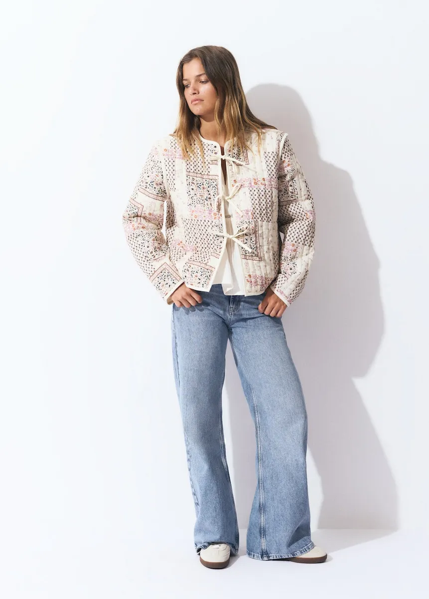 Женская куртка с принтом и бантиками Brownie, бежевый
Женская куртка с принтом и бантиками Brownie, бежевый